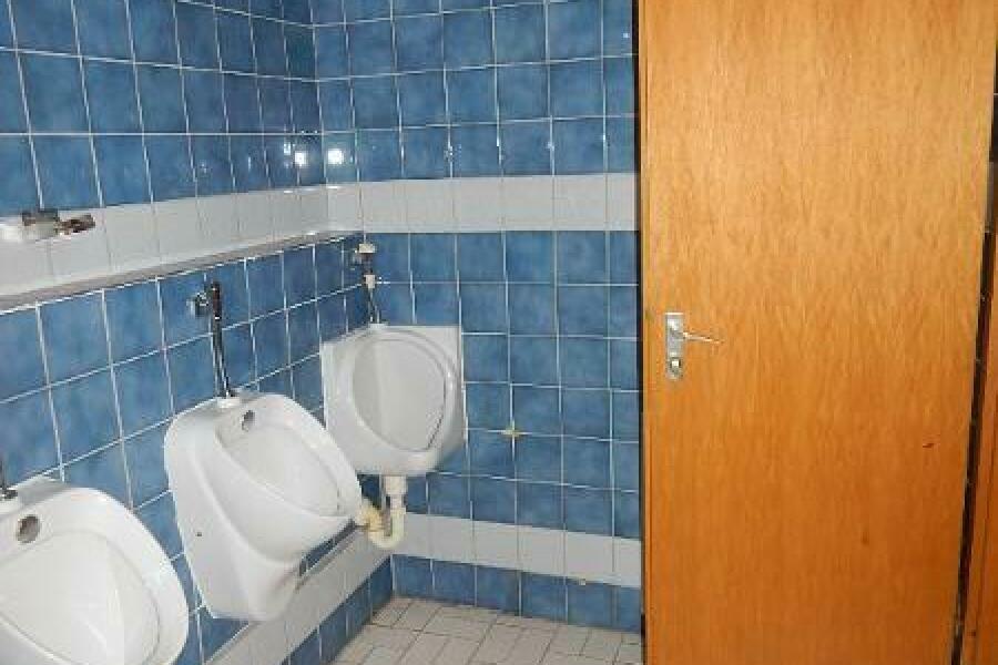 Kellergeschoss Herren WC