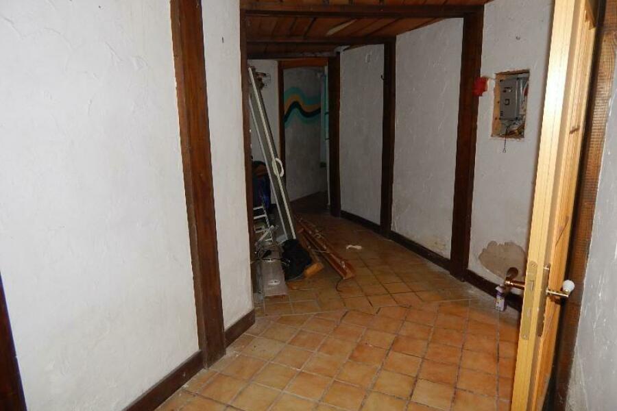 Kellergeschoss Durchgang 2