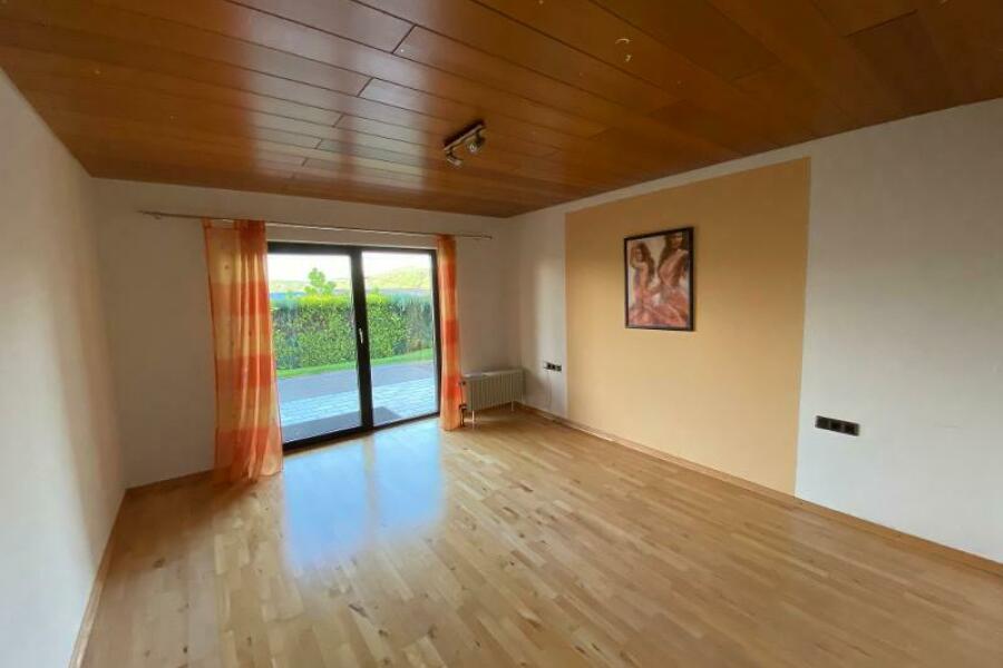 FB12-1 Schlafzimmer 1 ELW