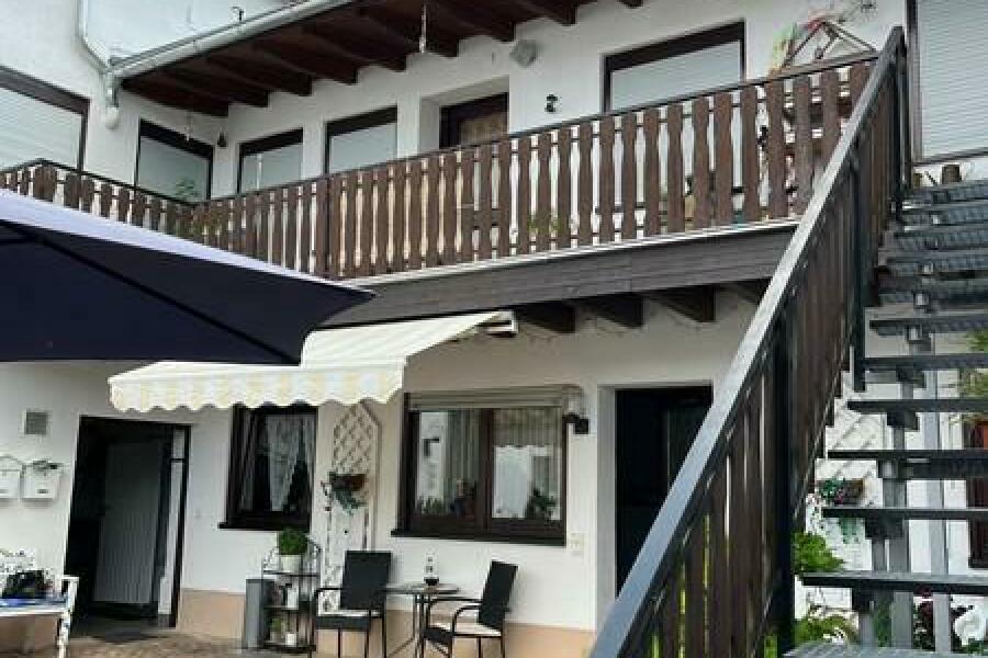 10 Treppe und Balkon Anbau