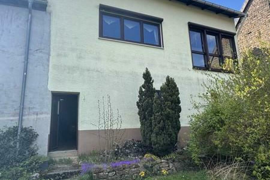 10 Rückseite mit Wintergarten