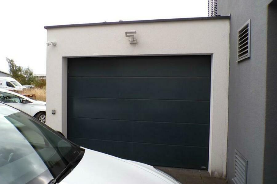 19a Garage am Wohnhaus
