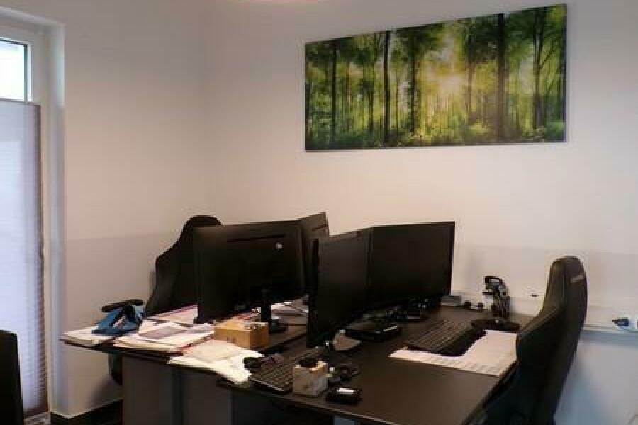 4 EG kleines Nebenbüro