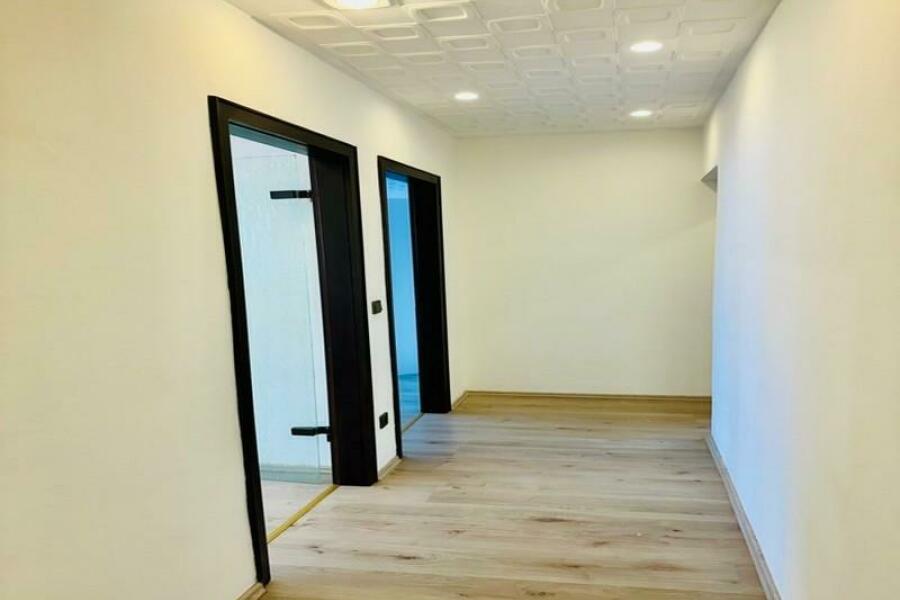12-Vorderhaus 2.OG