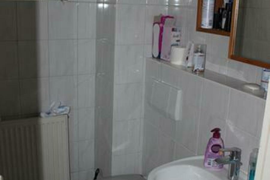 Badezimmer 2