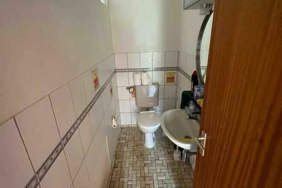 20 Gäste WC