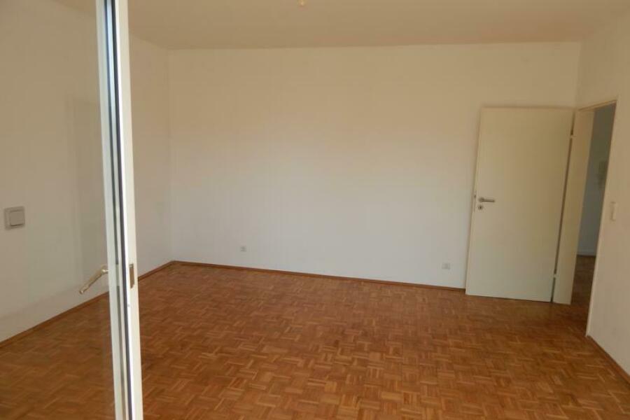 Schlafzimmer Bild 2