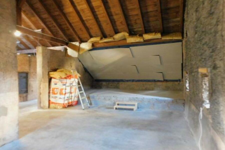 SB22 Dachboden