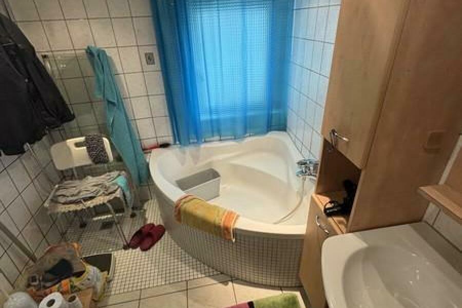 15 Eckbadewanne