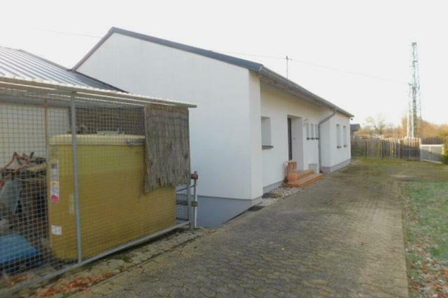 SB2 Seitenansicht m. Hoffläche