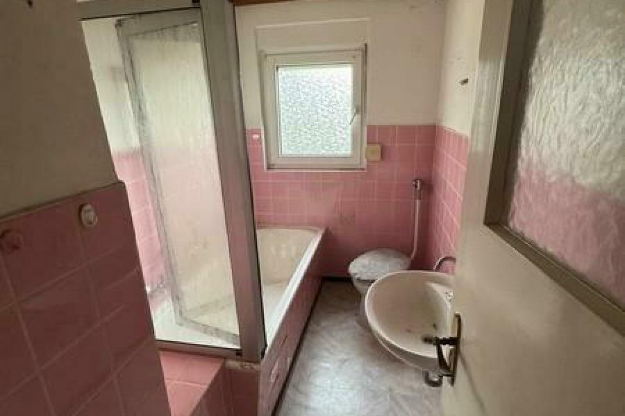 3 OG2 mit Balkon (2)