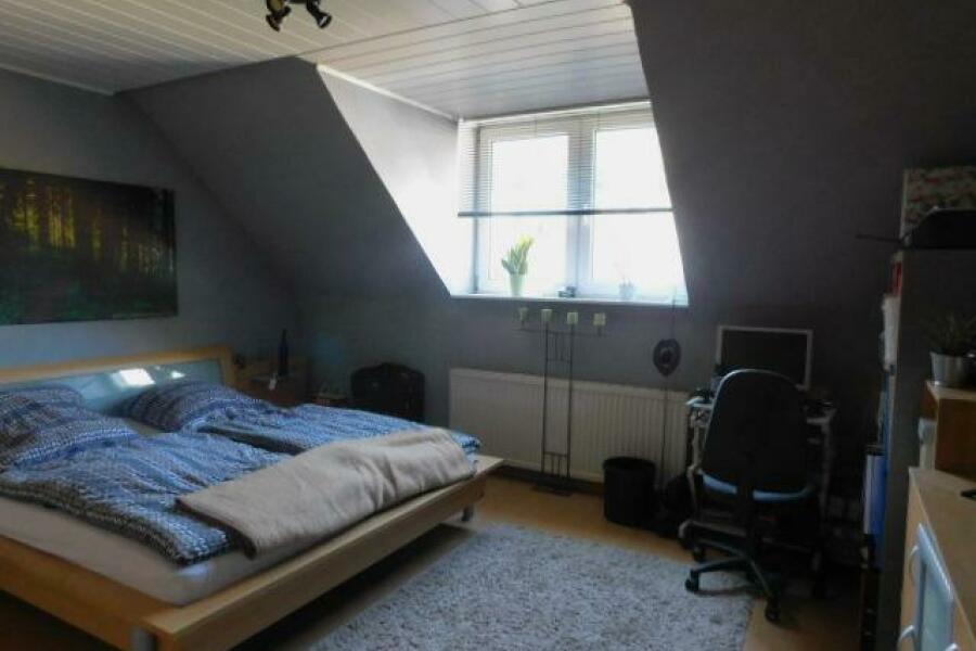SB22 Schlafzimmer 2.OG