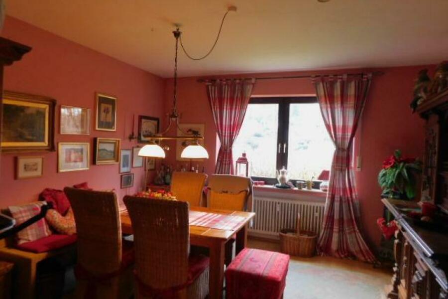 BB33 UG Whg. Esszimmer