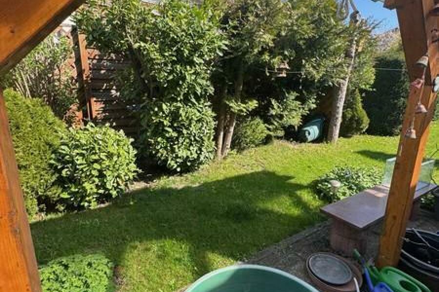 7 überdachte Terrasse