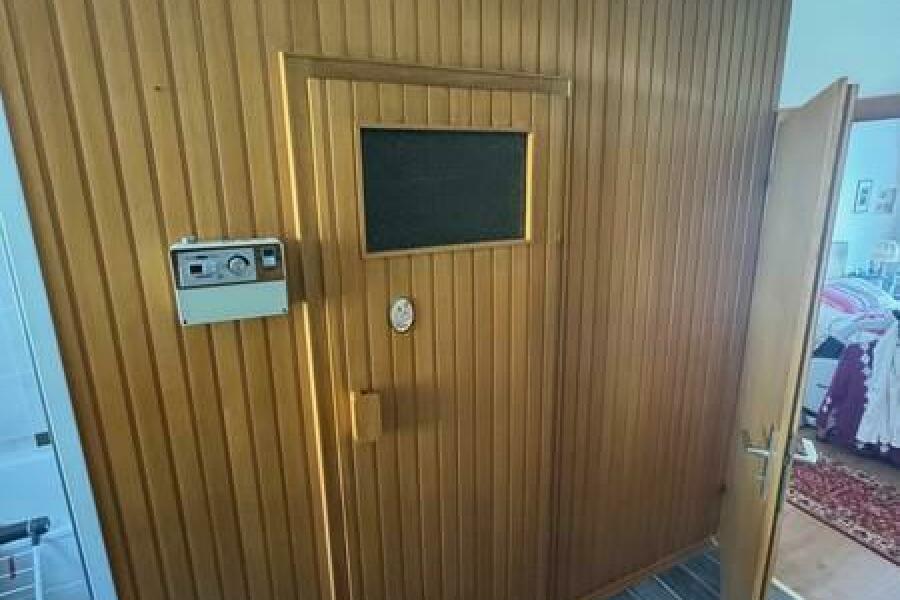 17 Sauna